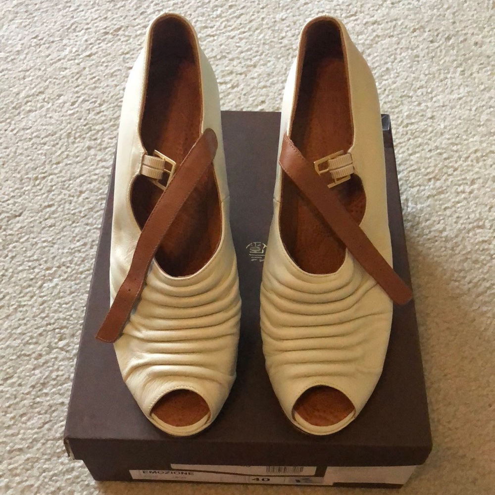 Chie Mihara “Emozione” heels